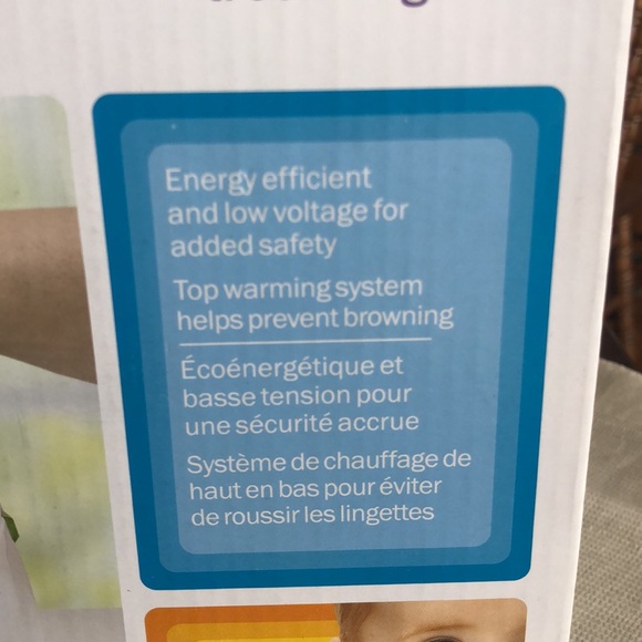 Munchkin wipe warmer w/ nightlight $25!! Great price (orig $32) - Picture 2 of 8